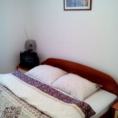 Guest House Sv. Nikola Dugo Selo 外观 照片