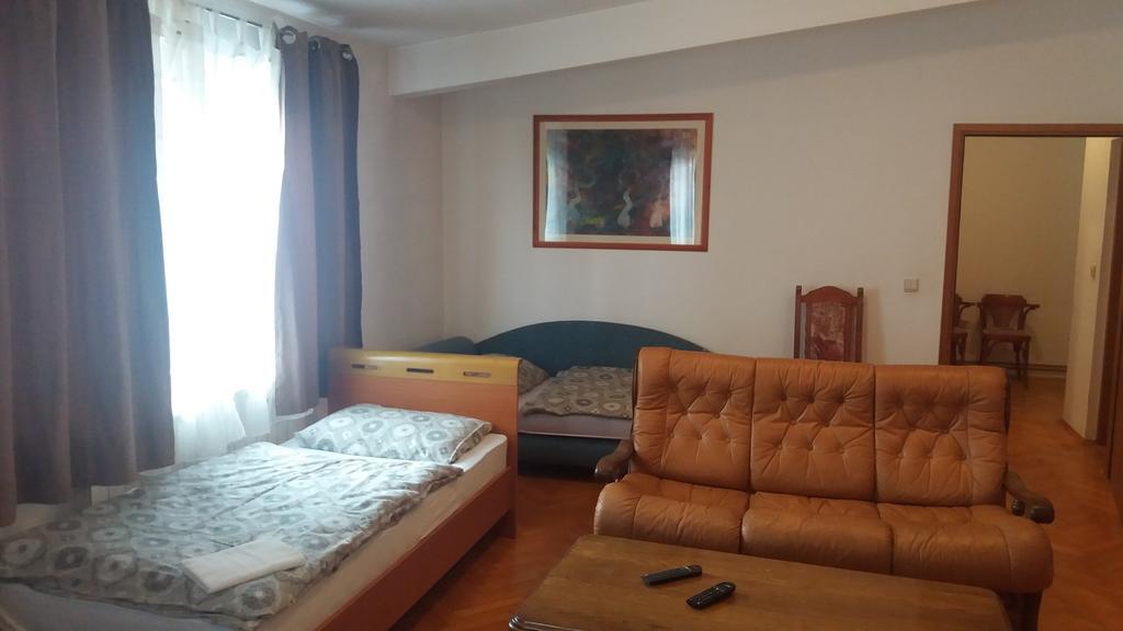 Guest House Sv. Nikola Dugo Selo 外观 照片